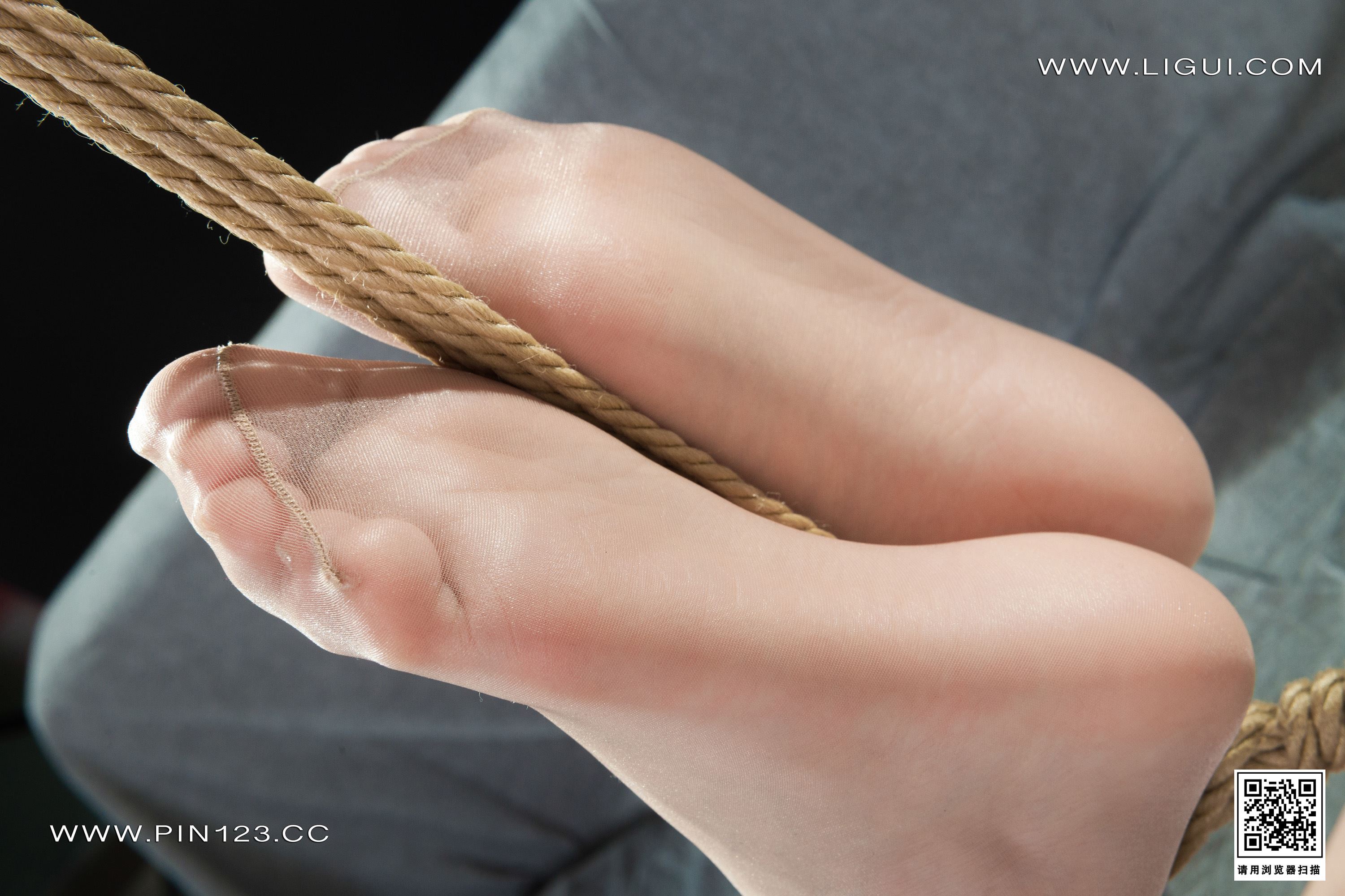 Ligui丽柜 2022.12.02 缚娇垂泪 小熊